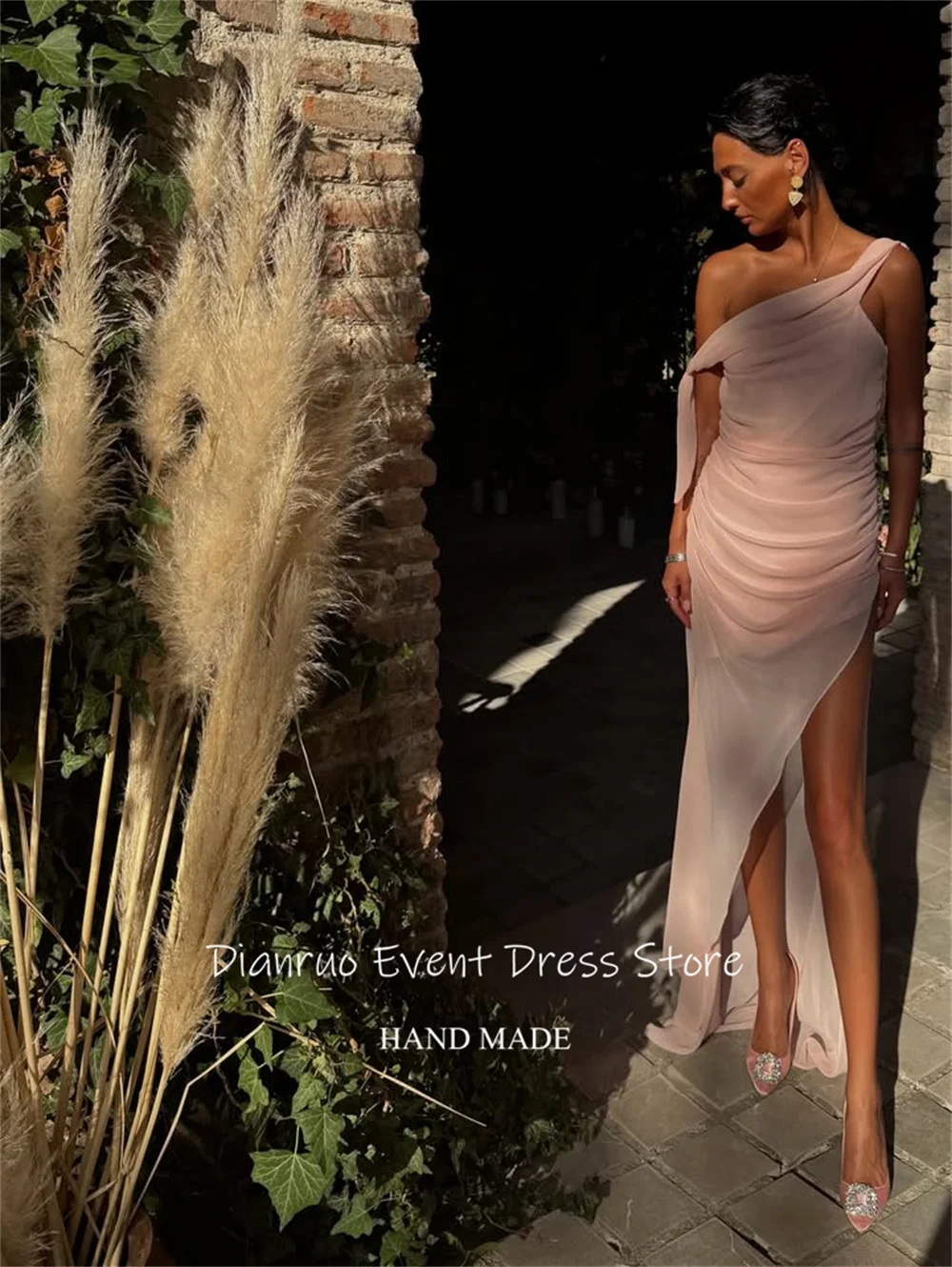 Dianruo สีชมพู Ruched ภาพลวงตาชุดราตรีไม่สมมาตร Hem ชุดผู้หญิงสูงชีฟองเซ็กซี่ Gowns 2025 ที่กําหนดเอง