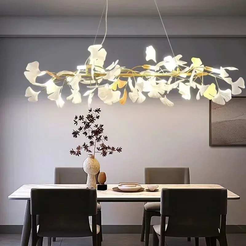 Nordic โต๊ะรับประทานอาหารโคมระย้าสําหรับตกแต่งห้องนั่งเล่นโคมไฟ LED Ginkgo Leaf โคมไฟอะคริลิคออกแบบโรงแรมโคมไฟ