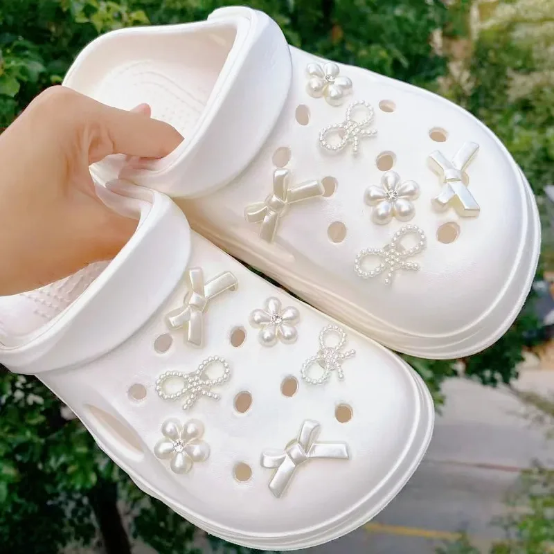 Hot Fashion Shoe Charms for Pearl Bow and Flowers Clogs Shoe Buckle Cute Shoe Accessories Decoration for Girls Gift image 4