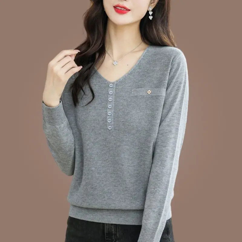 Spring Autumn Women\'s Clothing Solid Color Button Top Long Sleeve V-Neck Screw Thread Sweater Knitted Casual Elegant Tops