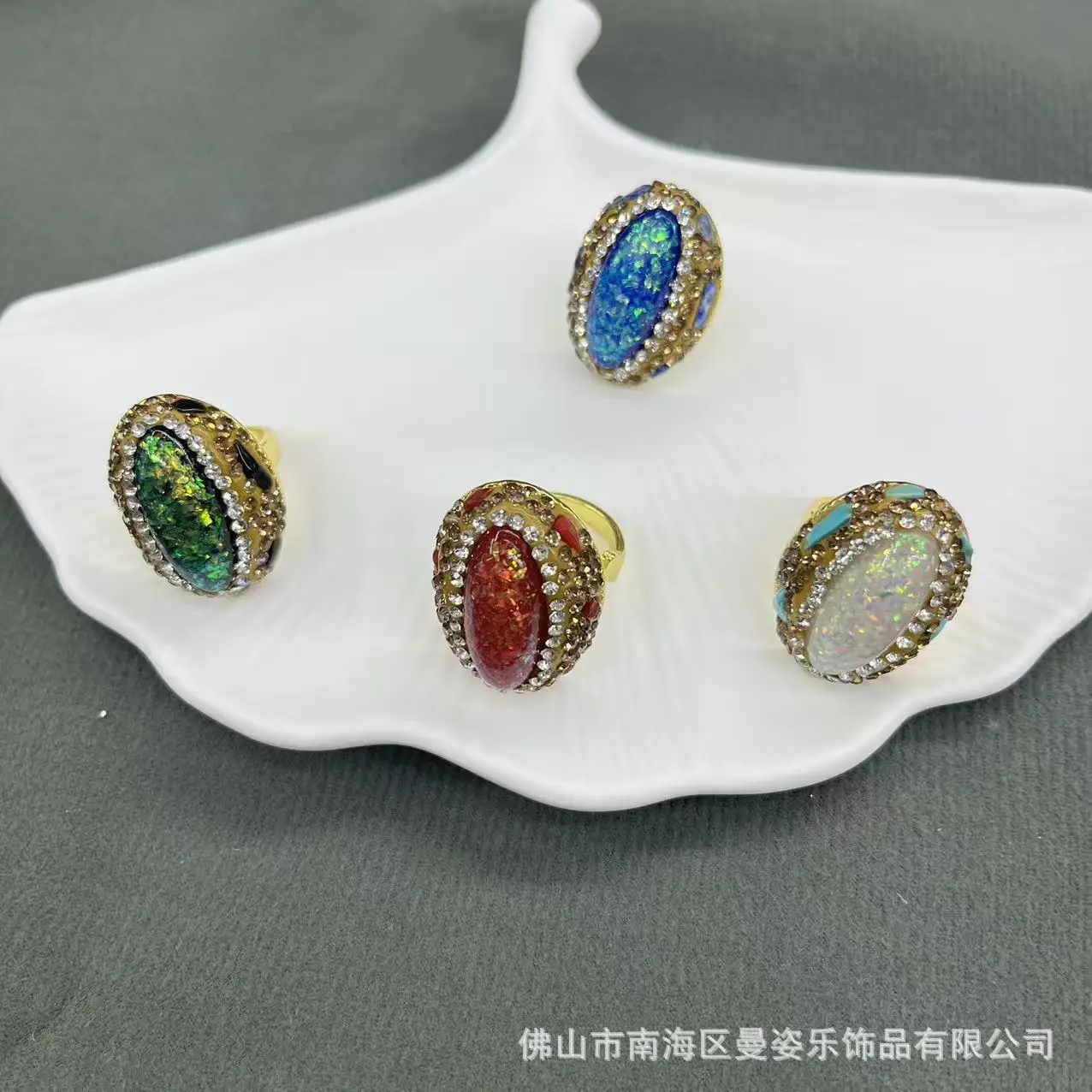 DIY accessories New imitation opal ring French niche personality live ring inlaid with Czech diamonds Internet celebrity live br