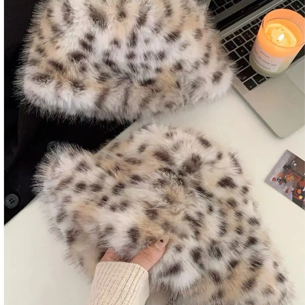 النساء صياد قبعة صغيرة رشاقته الدافئة الباردة واقية أفخم ليوبارد قبعة بحافة مريحة الدافئة لينة الشتاء قبعة لمقاس كبير الرأس