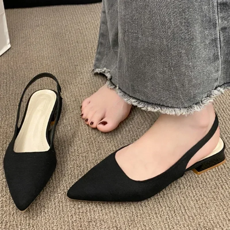 

Лето 2025 г., женские новые пикантные остроконечные ретро однотонные туфли на высоком каблуке из искусственной кожи, дизайнерские повседневные уличные туфли с открытой пяткой, вечерние женские сандалии