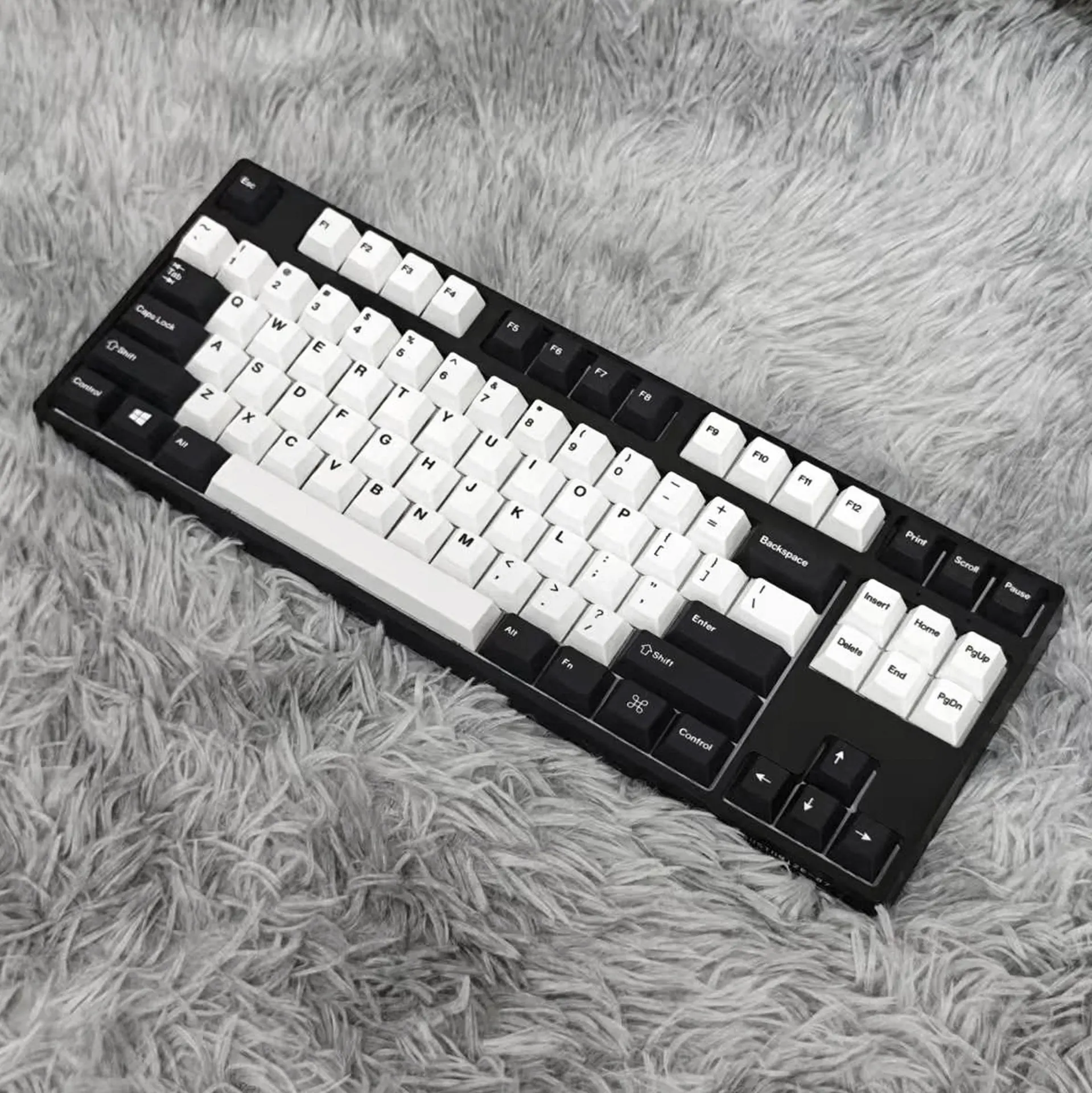 

Black and white keycaps Original side engraved transparent PBT five-sided sublimation mechanical keyboard cap Cross-border Amazo