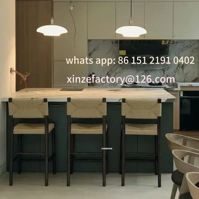 Sedie da bar in legno massello personalizzabili Sedie da bar nordiche Sedie da bar moderne e semplici per la casa Sgabelli da bar alti retrò in rattan D