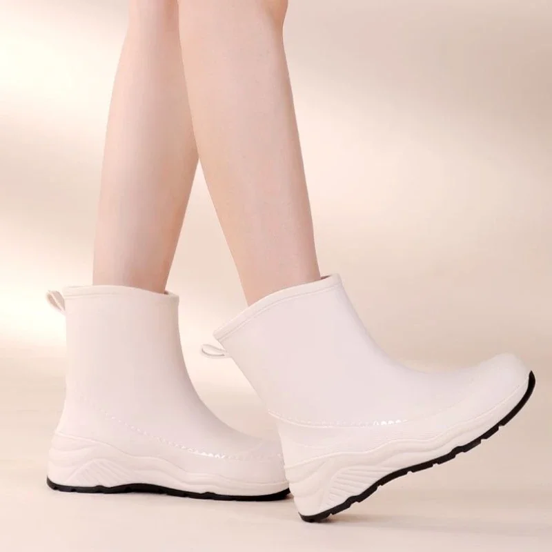المرأة موضة جديدة المضادة للانزلاق منتصف العجل المطبخ اصطف أحذية ماء دافئ قصيرة العجل المطاط احذية المطر للاستخدام في الهواء الطلق مقاوم للماء #3