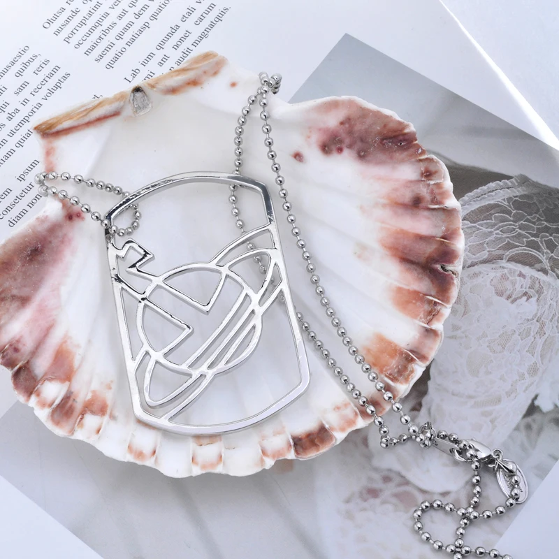 

S925 Sterling Silver Hollow Small Saturn Charm Pendant Necklace Ladies Elegant Fashion Accessories necklace for women