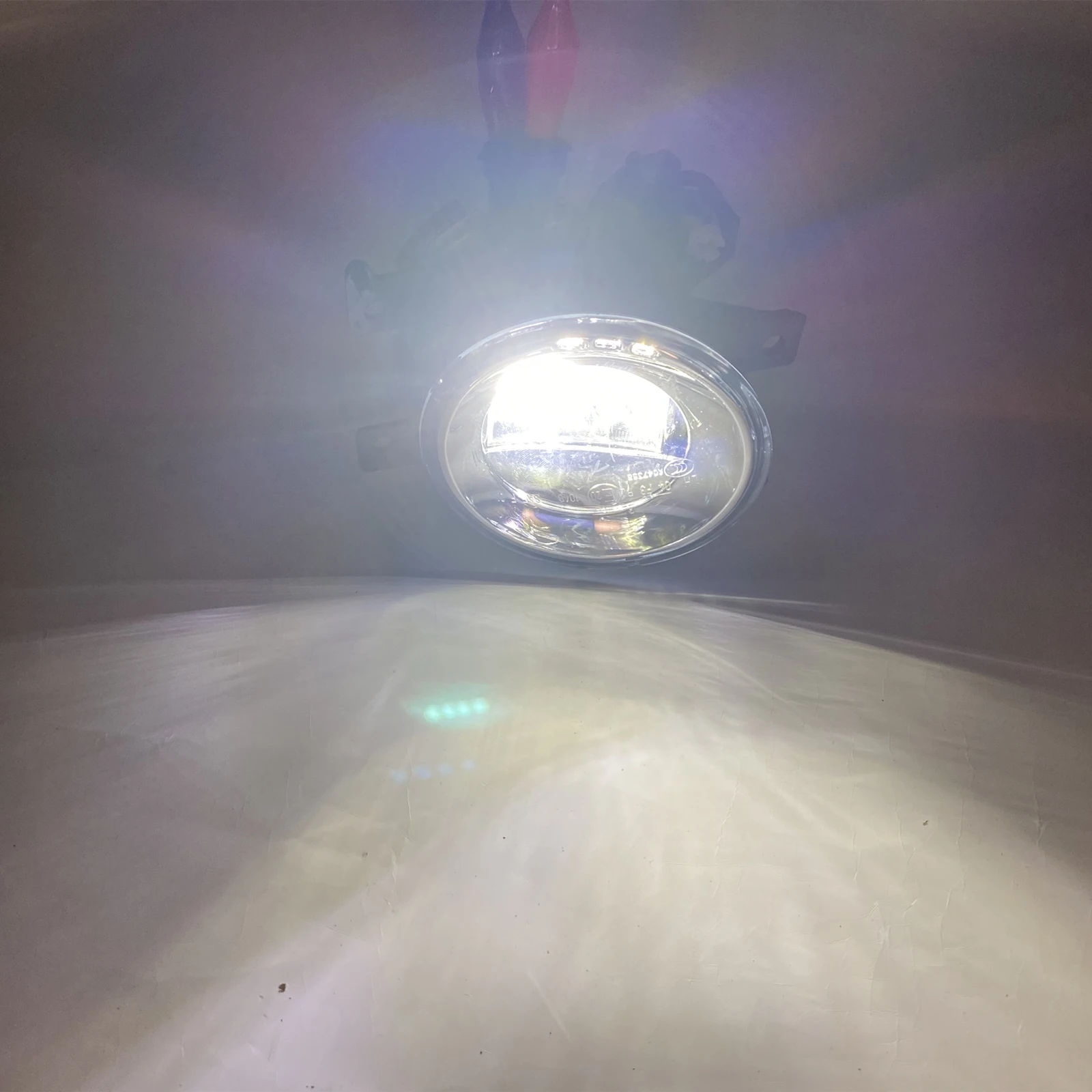 

НЕТ В НАЛИЧИИ Противотуманная фара, крышка переднего бампера, лампа дневного света