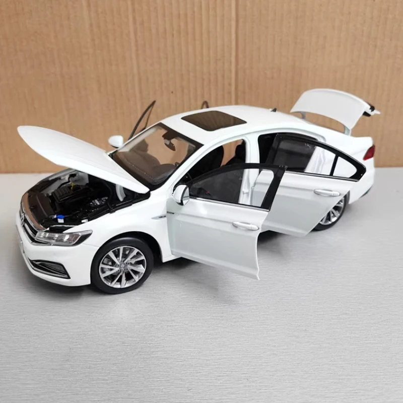 

Литой под давлением масштаб 1:18 FAW 2019, BORA, имитация сплава, модель автомобиля для взрослых, классическая коллекция, сувенир, демонстрационные украшения, подарок для автомобиля