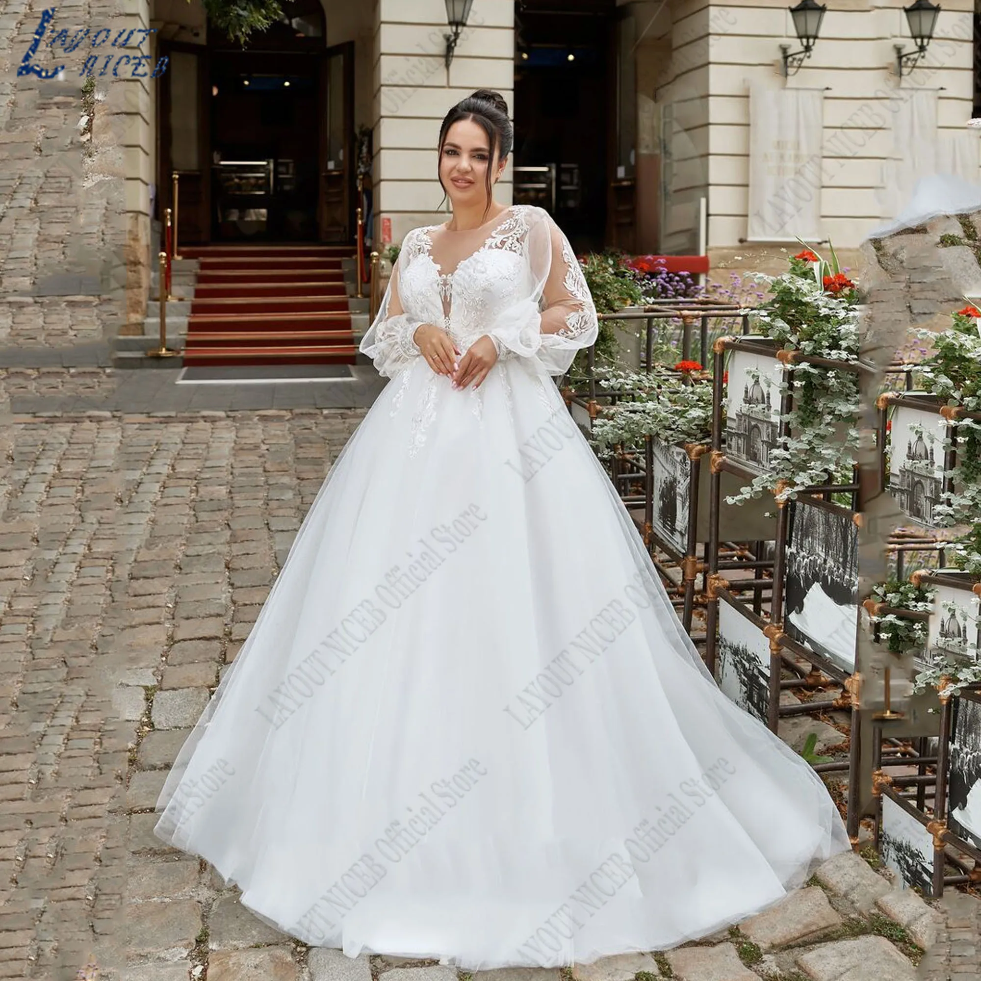 

LAYOUT NICEB Large Size Wedding Dresses Long Sleeves O-Neck vestidos de novia Bride Gowns Lace Up A-Line Tulle Woman Customized