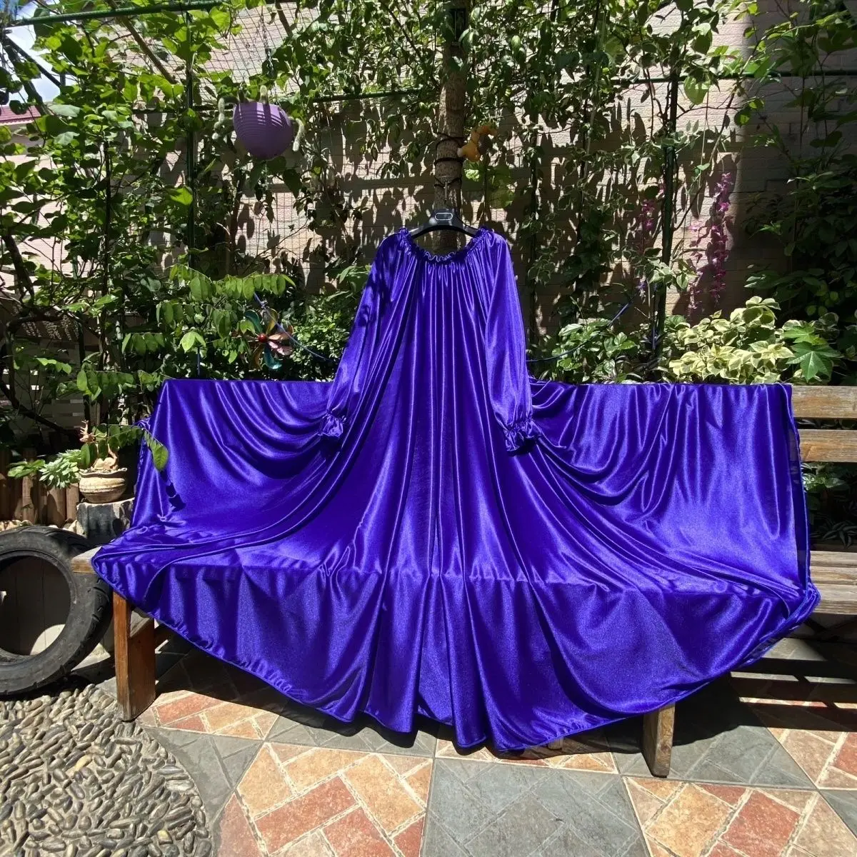 

Шелковистая пышная юбка-накидка для сна для мужчин, большого размера, с эластичными рукавами, длинное платье макси, однотонное, супер-элегантное