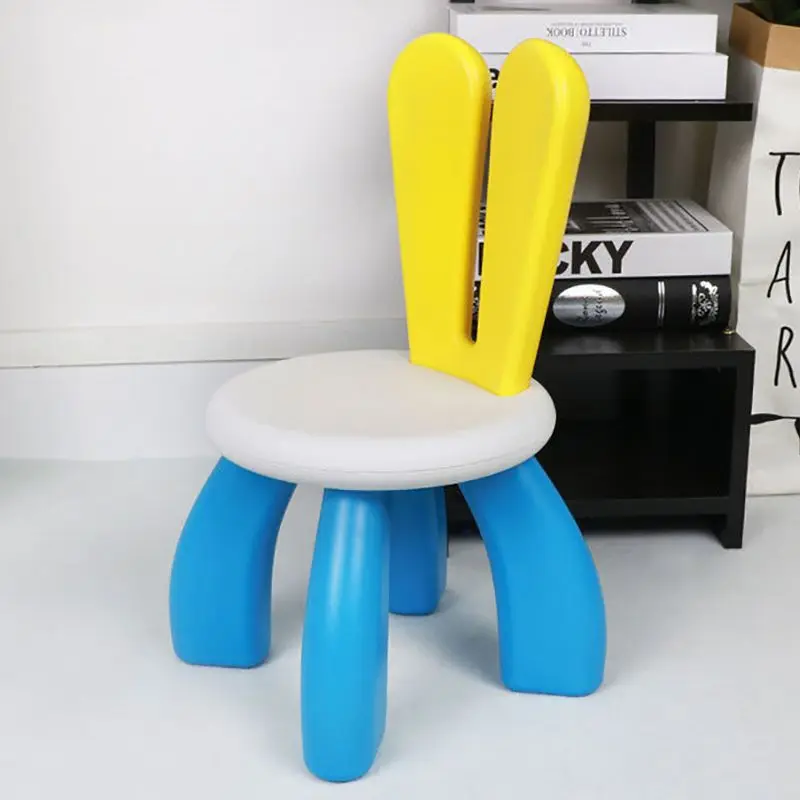 Sgabello per bambini in plastica con schienale, sedia da tavolo per attività per bambini, sedia per l'apprendimento del bambino dell'asilo con altezza del sedile di 24cm