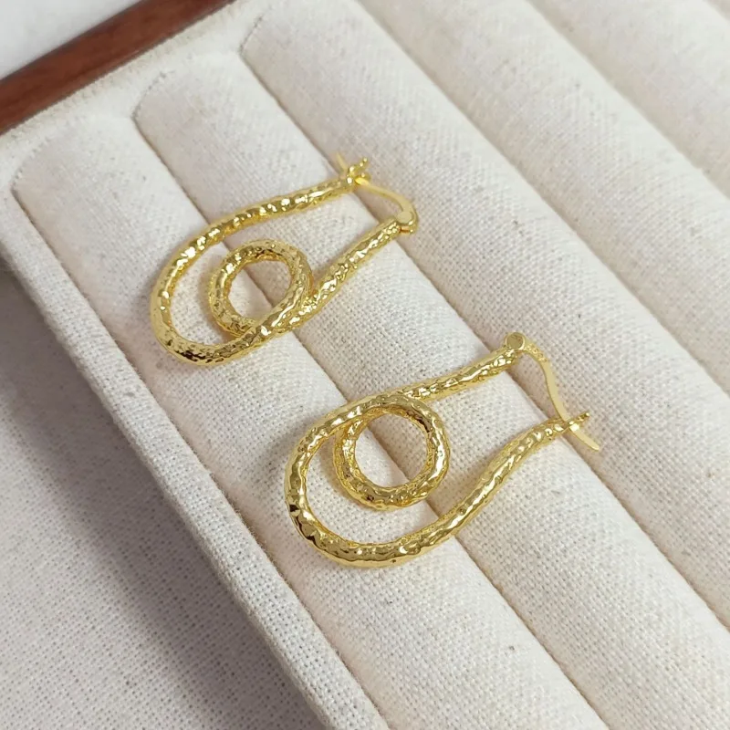 

Personalized Geometric Earrings, Fashionable Simplicity, High-end Stud Earrings, Light Luxury, Niche Design, Earrings Style