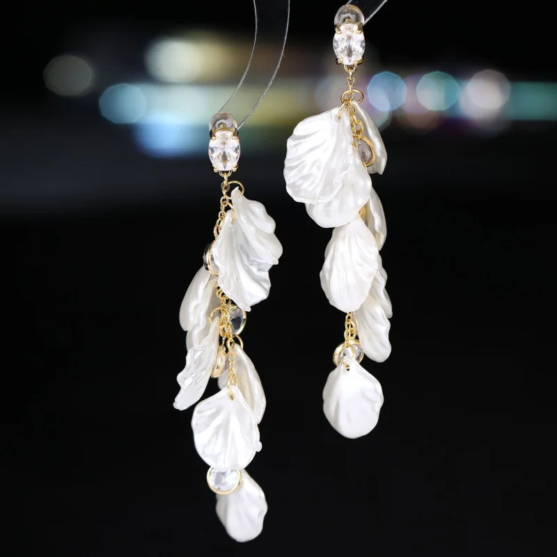 

French Super Fairy Fresh Petal Long Tassel Earrings for Women Fashionable Face Slimming Vacation Style Flower Ear