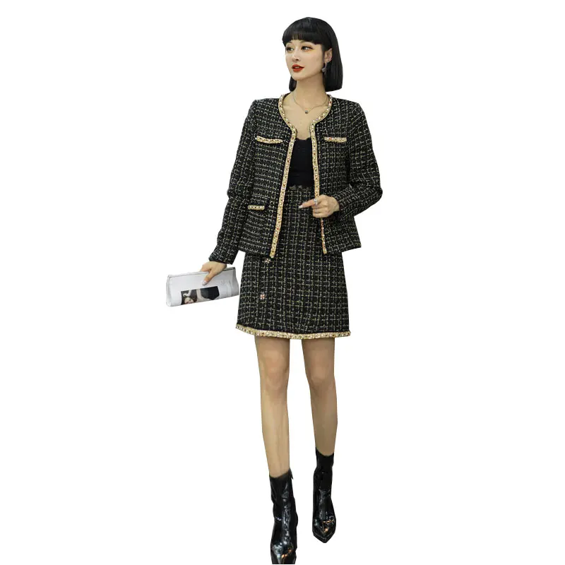 

Women's tweed 2-pcs set black checkered jacket+skirt 2024 new small fragrance style temperament set