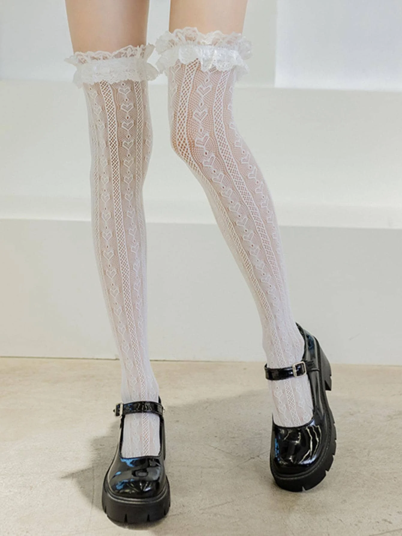 1 paio di nuove calze Lolita calze di pizzo Lolita alte al ginocchio JK ragazze calze autoreggenti Cosplay al ginocchio Netherstock