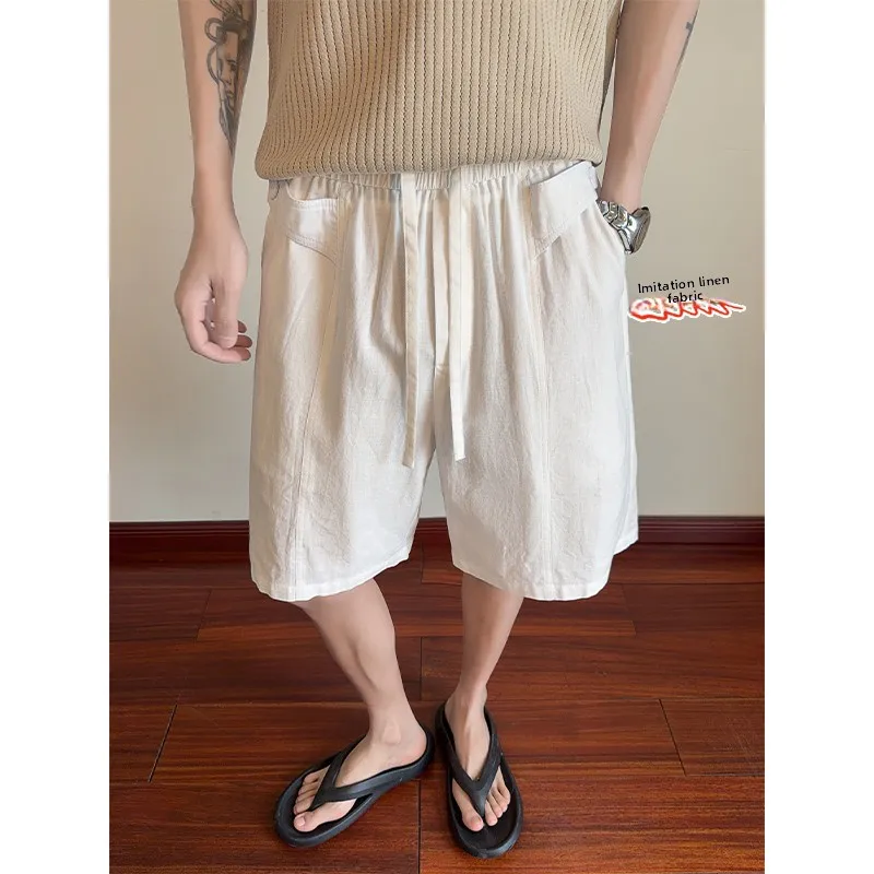 

Men's Sporty Loose Fit Cotton Shorts Textured like Linen Cool Feeling Summer Five-Quarter Length Minimalist Preppy Style