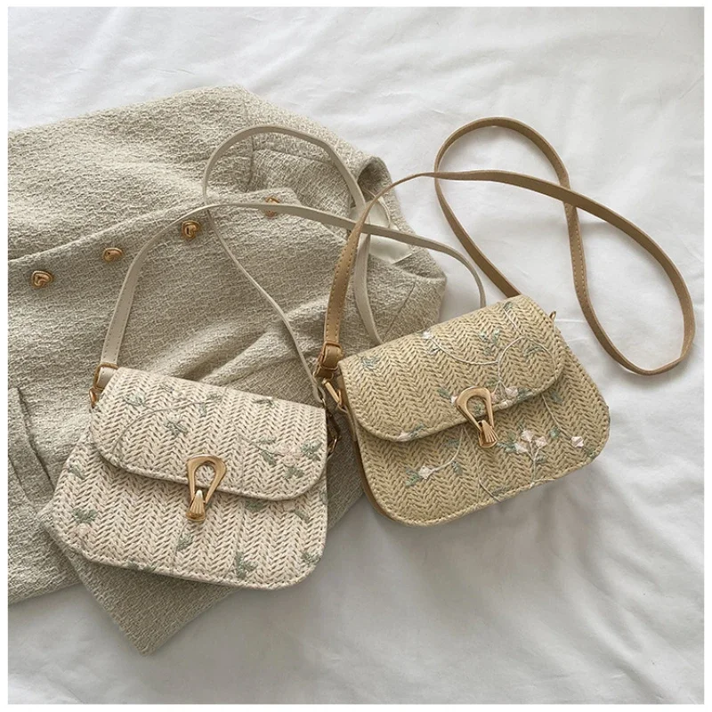 

Summer Straw Woven Women's New Small Fresh Lace Flower Woven Saddle Bag Shoulder Crossbody Bags