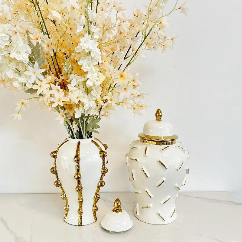 

Ceramic new electroplated decal gold general tank, European flower arrangement vase, handicraft ornament decorative storage tank