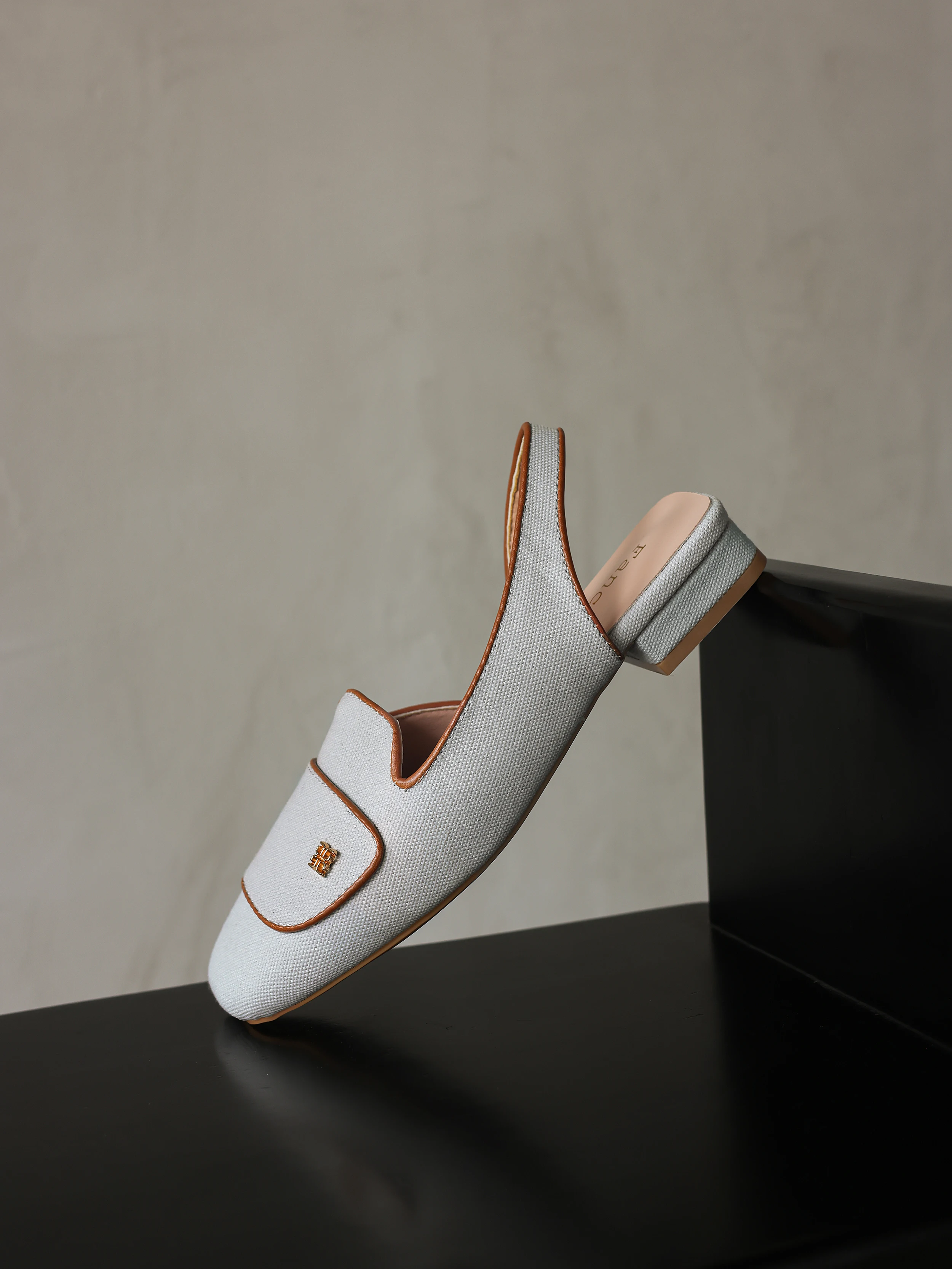 Elegant Slingback Mules Women Minimalist Square Toe Low Heel Pumps Matte French Slip On Work Shoes Office Commute Casual Flats view 3