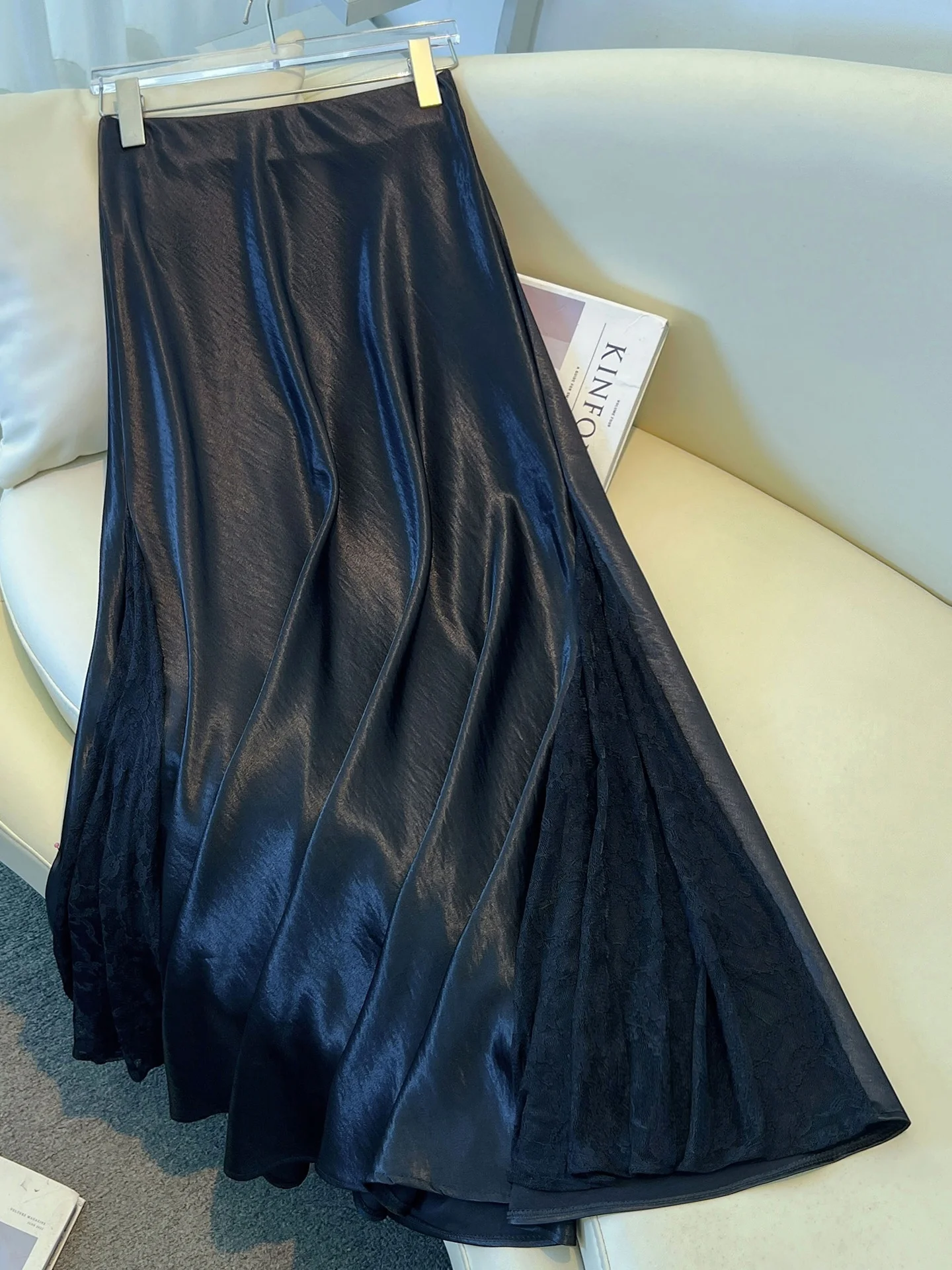 

Bla Lace Splicing Acetate Satin Slimming Lightweight Breathable Long Skirt Women's Summer 2025 New Sle High Waist Fi Ta...
