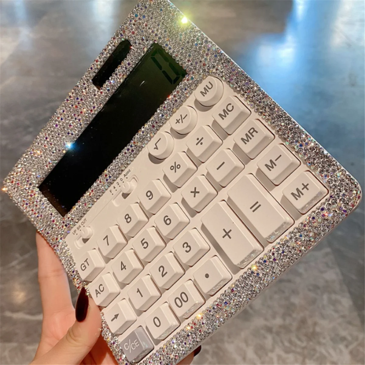 BISMZ Taschenrechner mit Strass-Kristall, Standard-Tischrechner, LCD-Display, batteriebetriebener und solarbetriebener glänzender Taschenrechner