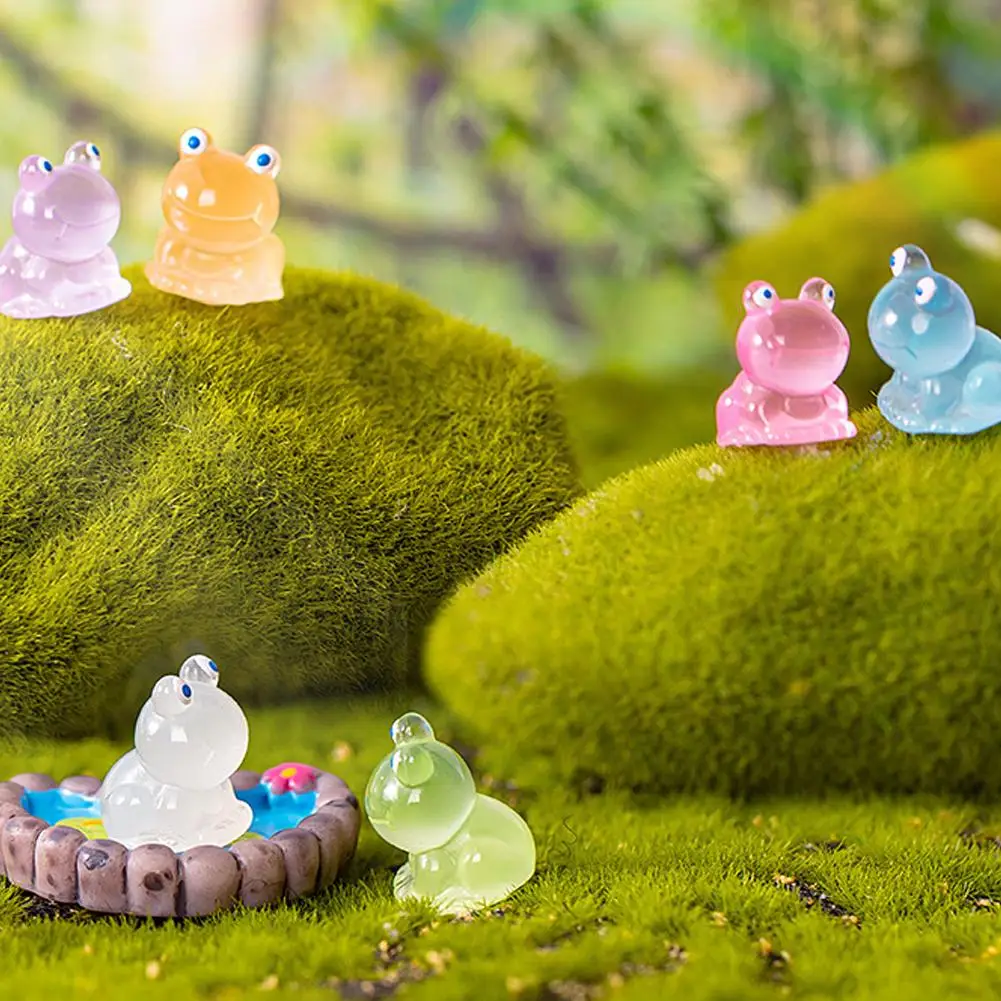 140pcs Colorful Night Glow Small Frog Ornaments Creative Desktop Moss Crafts Resin Ornaments Small O9K6