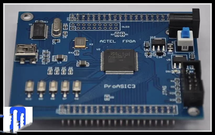 

ProASIC A3P250 с последовательным портом FPGA Минимальная плата разработки системы, лабораторные платы