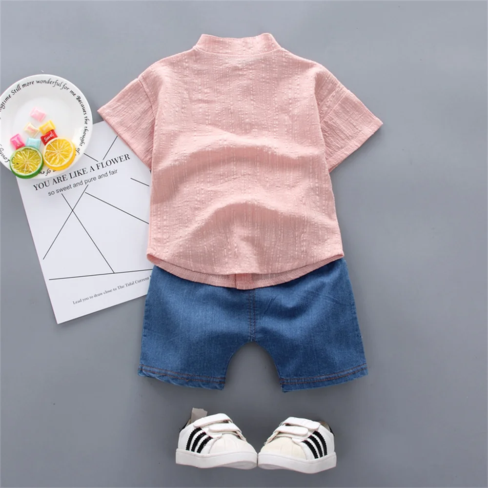 2PCS Baby Set Summer Fashion Simple Cartoon Giraffe Pattern Standing Neck Short Sleeve Denim Shorts Set