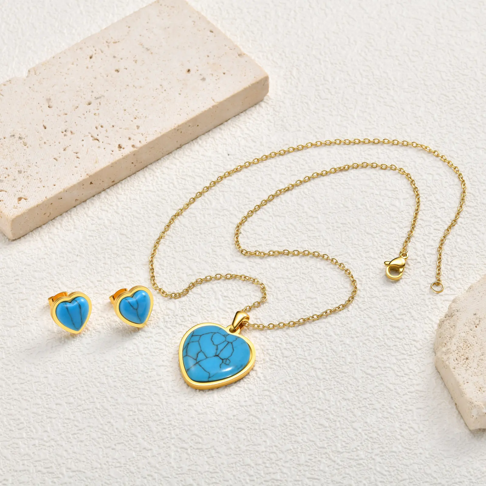 

Stainless Steel Heart Shaped Blue Turquoise Stud Earrings Necklace Set Hypoallergenic Women’s Trendy Matching Party Jewelry Set