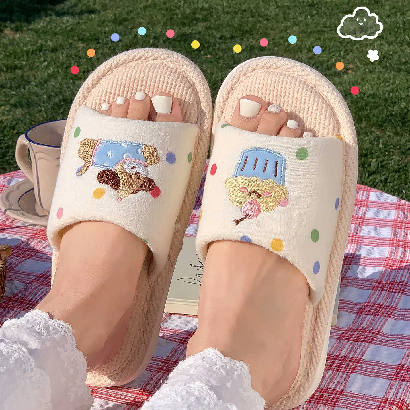 Women's Cartoon Embroidery Linen Slippers, Breathable Cotton Linen House Shoes, Comfortable Non-Slip Indoor Home Slides image 2
