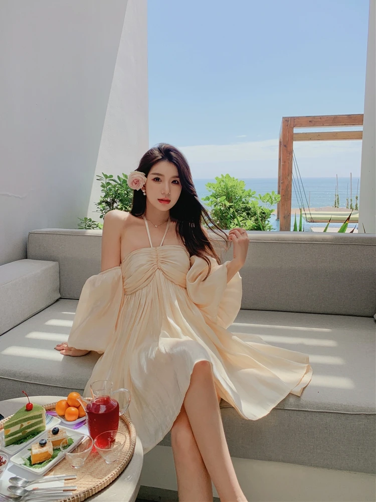 Sanya Seaside Holiday Summer Women Dress 2022 High-end French Sweet Tube Top Suspender Elegant Party Dress