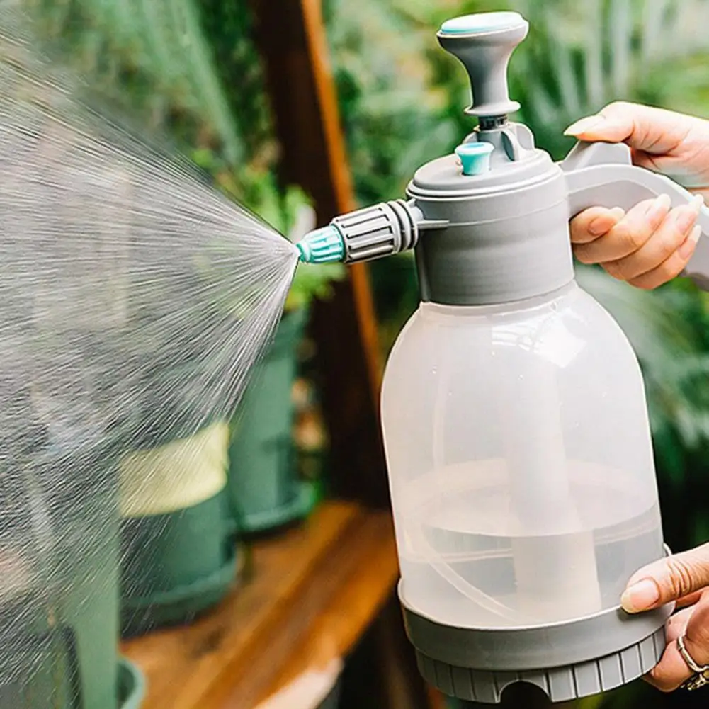 2L Garden Sprayer High-capacity Plant Sprayer Handheld Pump Spray Bottle Lawn Pressure Water Sprayer for Spraying Plants Flowers