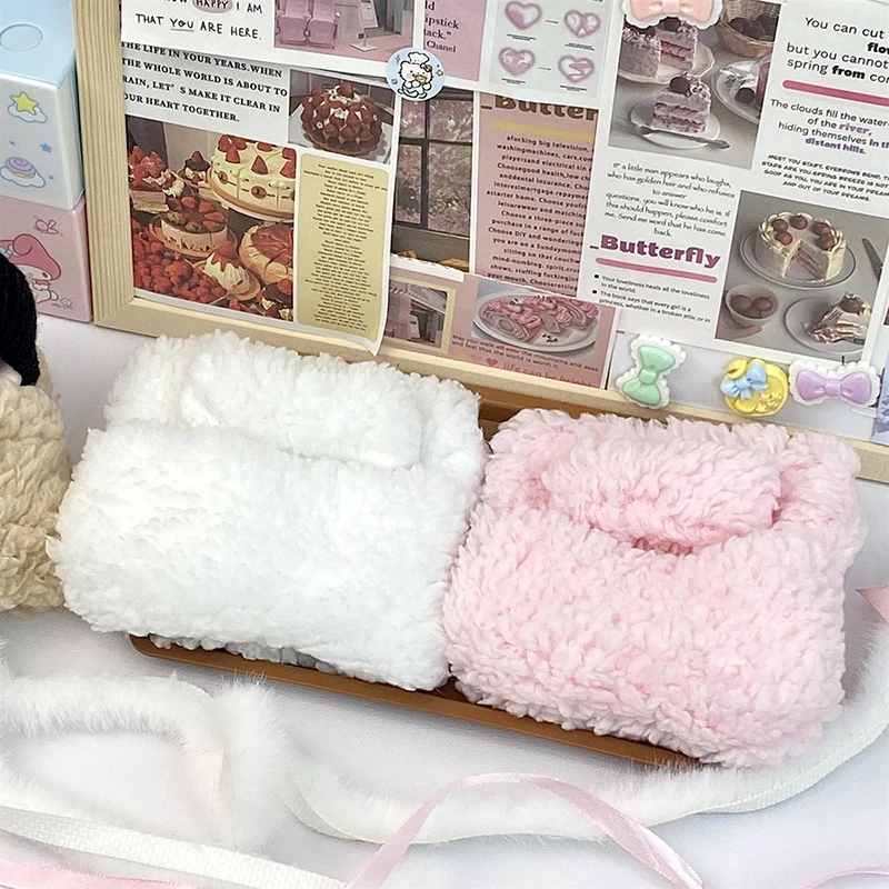 Cozy Furnishing for 10cm Doll Bed includes Comforter and Pillow