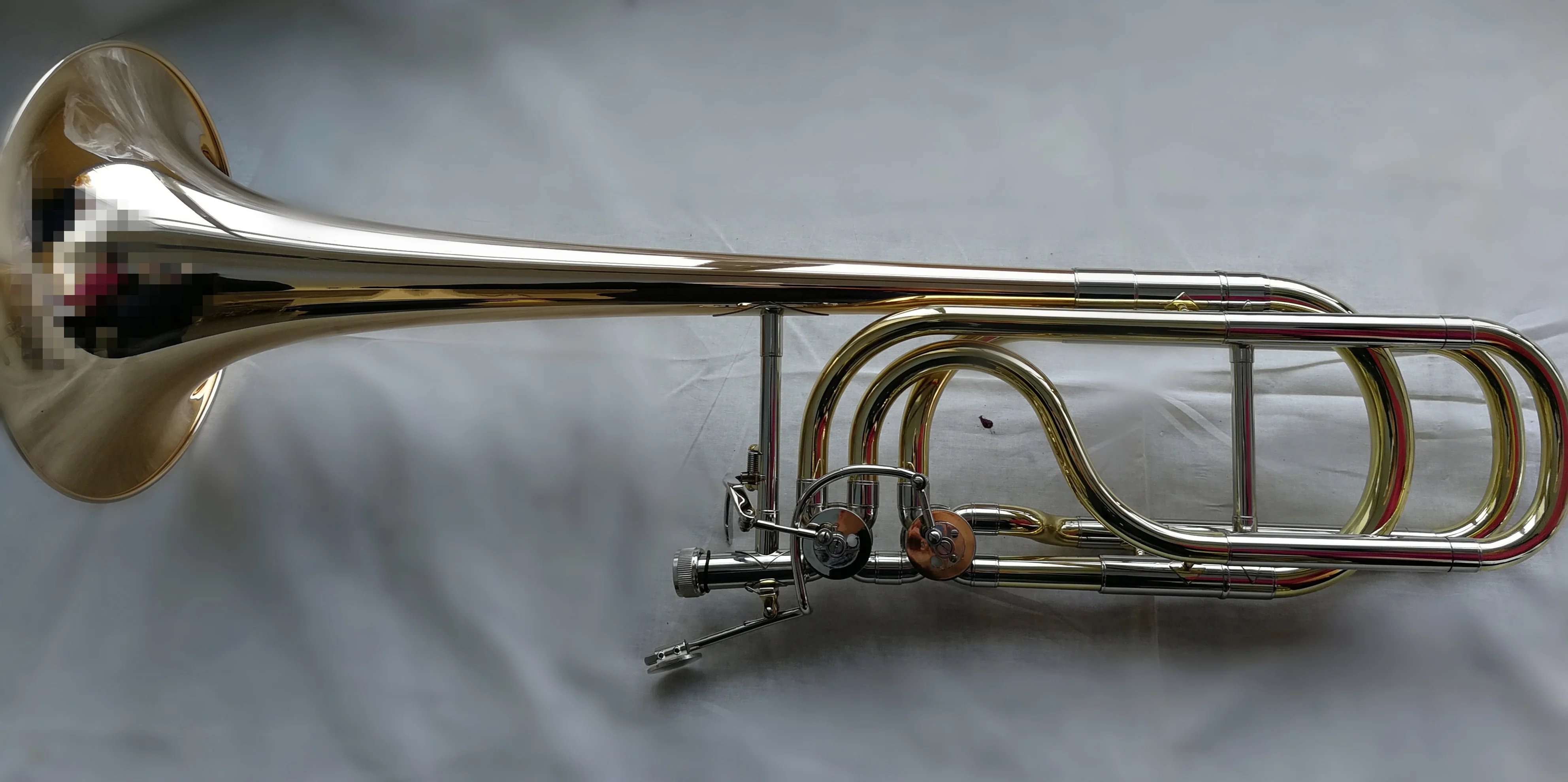 High grade Gold brass bell Bb/F/Eb/D Key Bass Trombone (JTB-320)