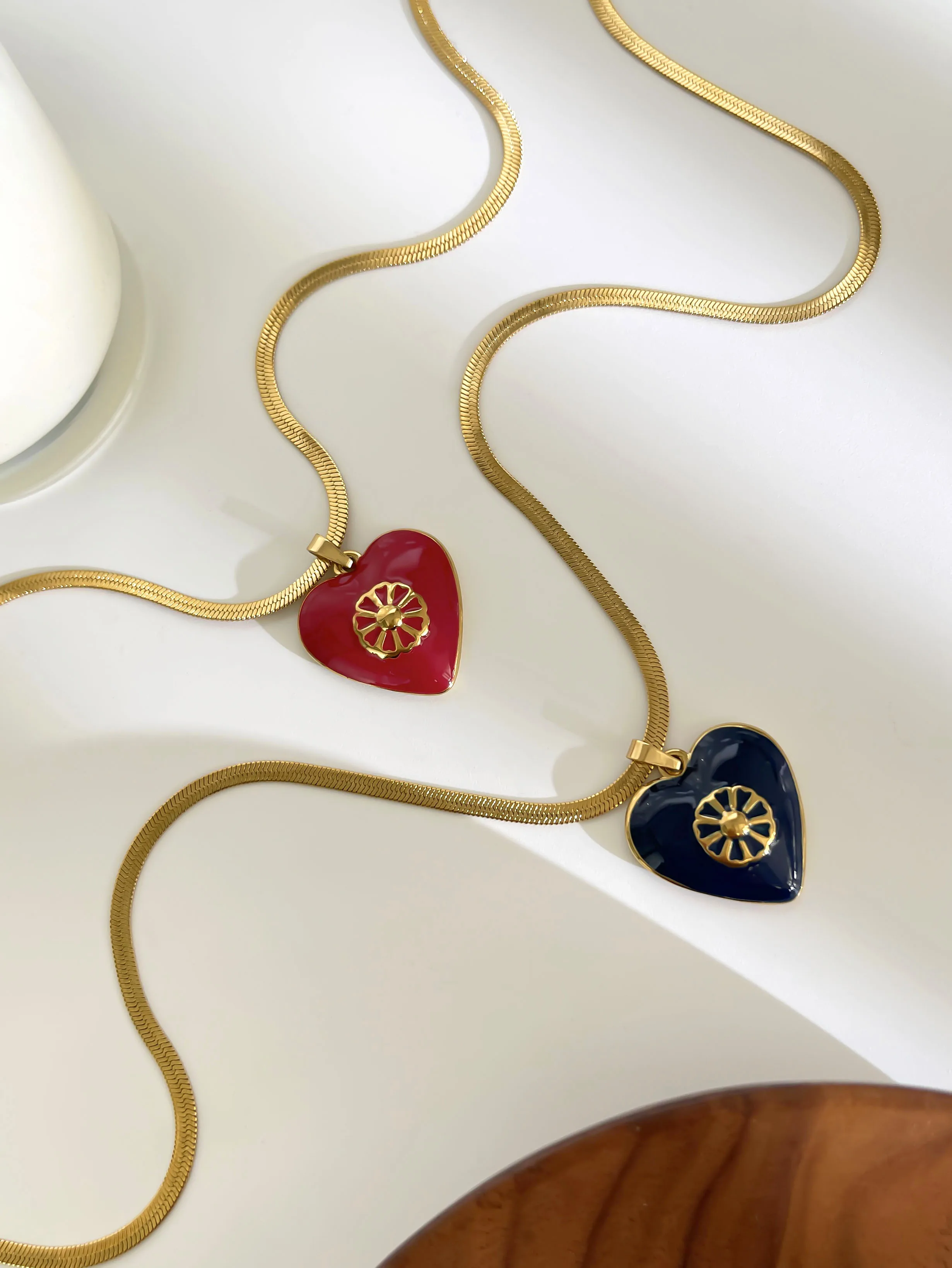 Peri'sbox موضة بسيطة أحمر أسود على شكل قلب المينا قلادة قلادة 18K مطلية بالذهب شفرة سلسلة المرأة مجوهرات هدايا ريترو #6