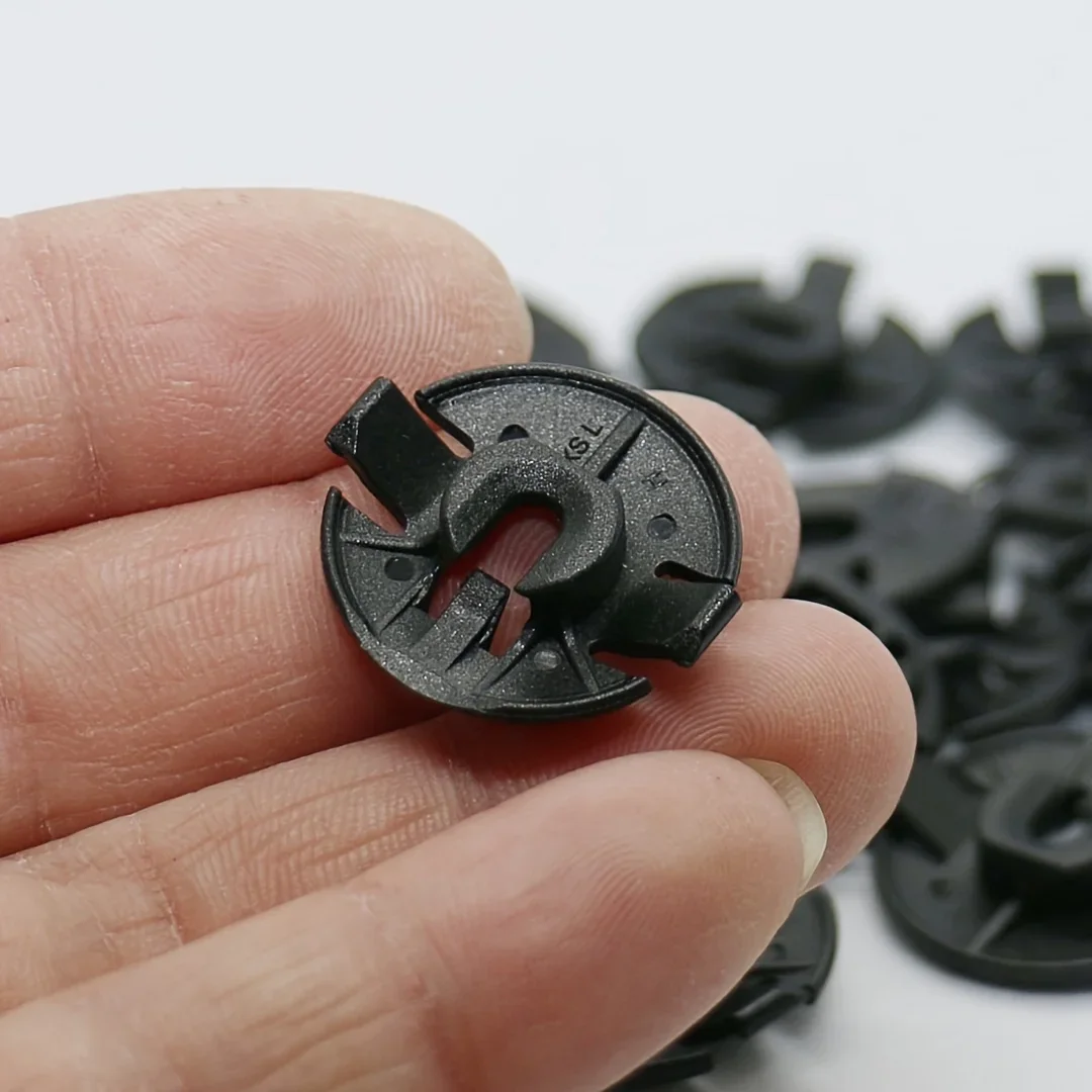 10pcs 4F0825429A Fender Liner Splash Shield Retaining Clips Wheel Arch Lining Plastic Fastener Washer For Audi A1 A4 A5 Q5 A6 A7