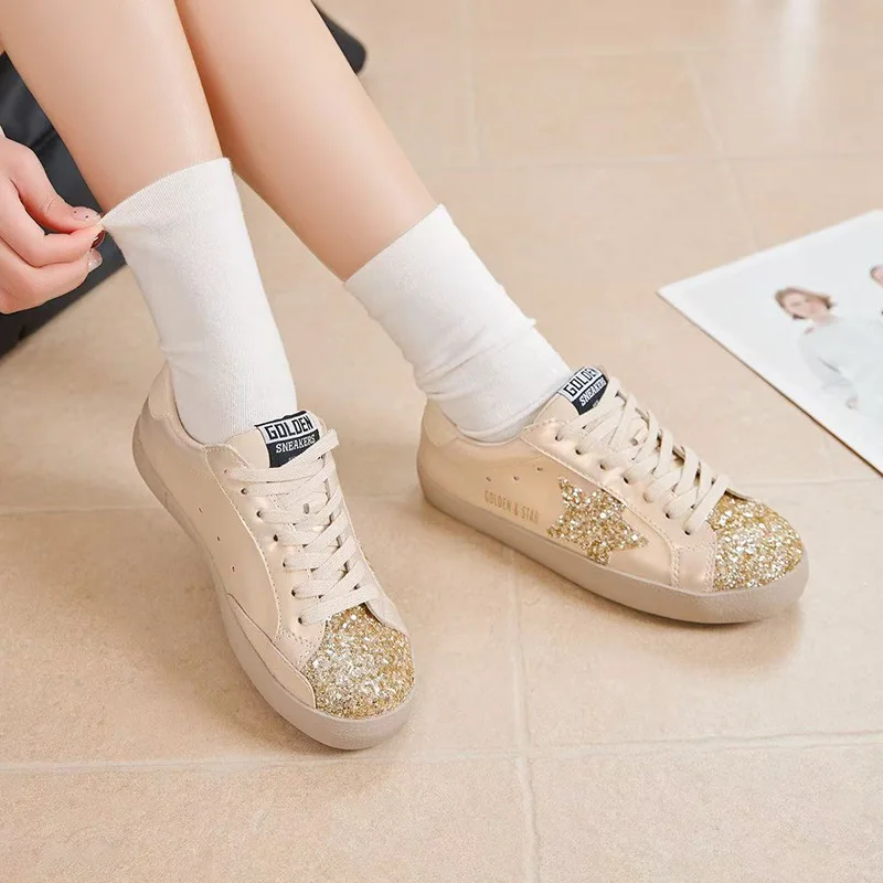 White Leather Fur Lined Star Sneakers For Women Silver Glitter Toe Cap Lace Up Round Toe Distressed Rubber Sole Warm Winter New