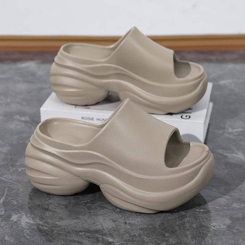 

Thick-Soled Height-Increasing Slippers for Women for Summer Outer Wear 2025 New Beach Sandals and Slippers