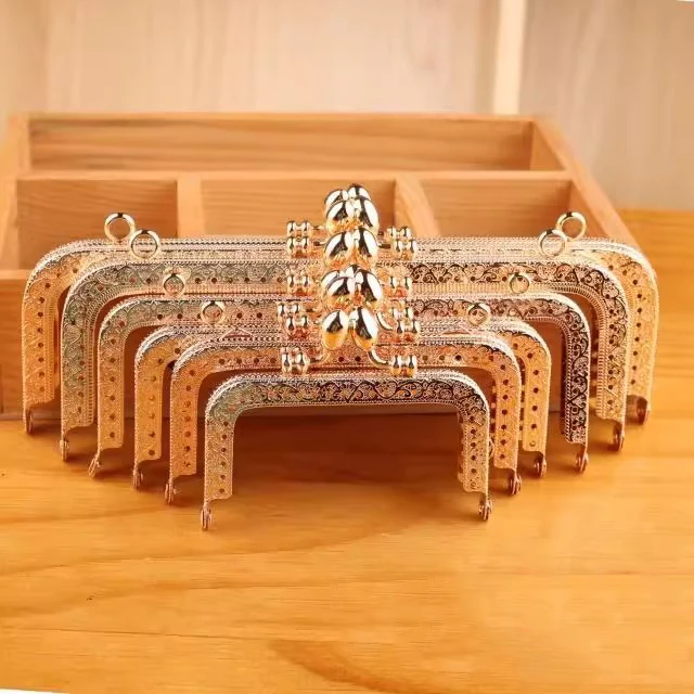 

1/2Pcs 8.5-20cm LightGold Metal Buckles Purse Frame Kiss Clasp Square Bag Handle Embossed Wallet Framework Hardware Fastener