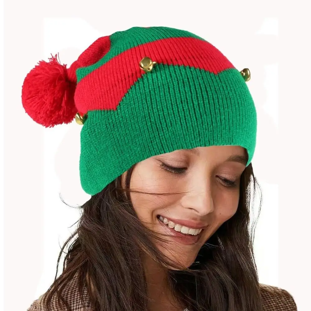 Creativo con pompon Berretti natalizi lavorati a maglia Cappelli Maglia calda con campanelli Cappello a strisce natalizie Regalo con berretto all'uncinetto di colore rosso verde