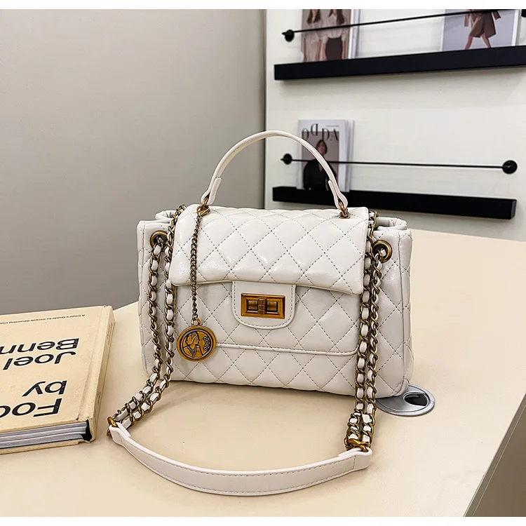 

2025 Luxe Shoulder Bag, Versatile Crossbody Purse, Women's Chic Day to Night Tote, Minimalist Sling Bag, Textured Top Handle Bag