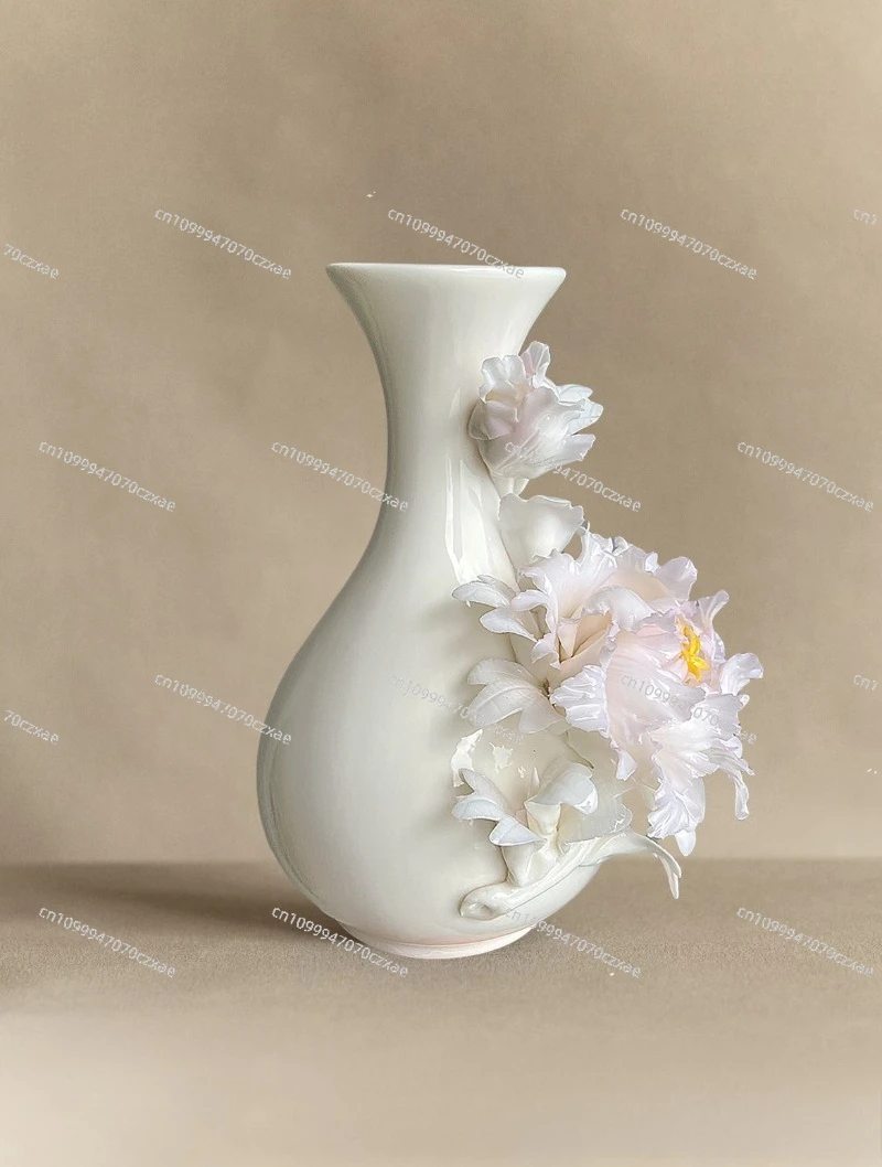 New Chinese High-end Intangible Cultural Heritage Hand-pinched Ceramic Vase