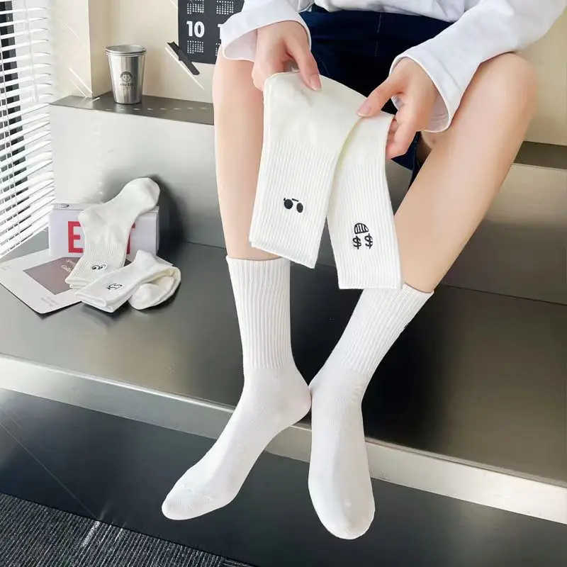 Chaussettes courtes blanches imprimées de dessin animé pour femmes, chaussettes d'été mignonnes pour étudiants japonais, 5 paires