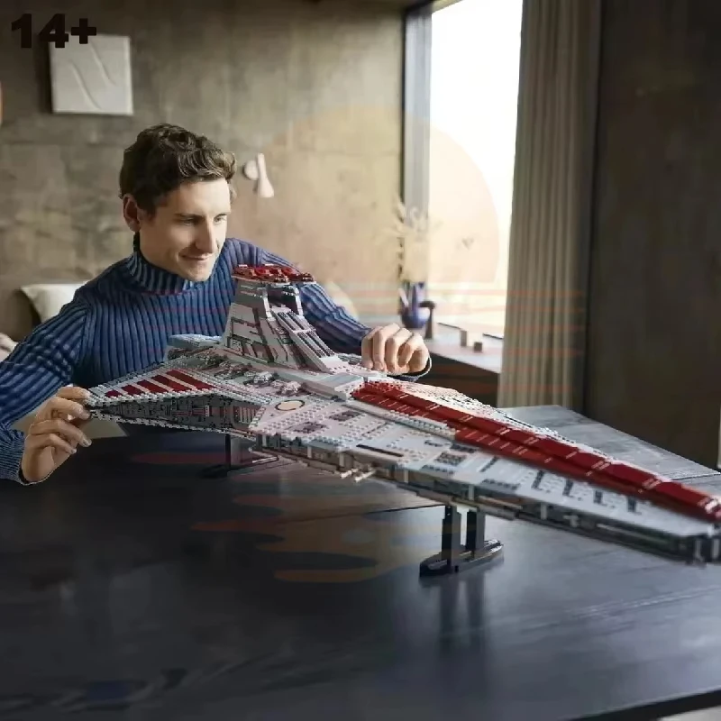 New Venator-class Republic Attack Cruiser Bricks Building Blocks 5374pcs Space War Gunship Dispaly Model Gifts for Teenage Toy