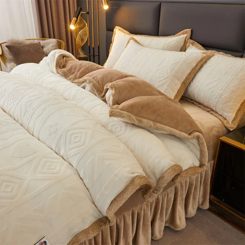 4Pcs Winter Solid Milk Velvet Bedding Warm Thick Plush Bed Sheet Coral Velvet Carved Velvet Duvet Cover