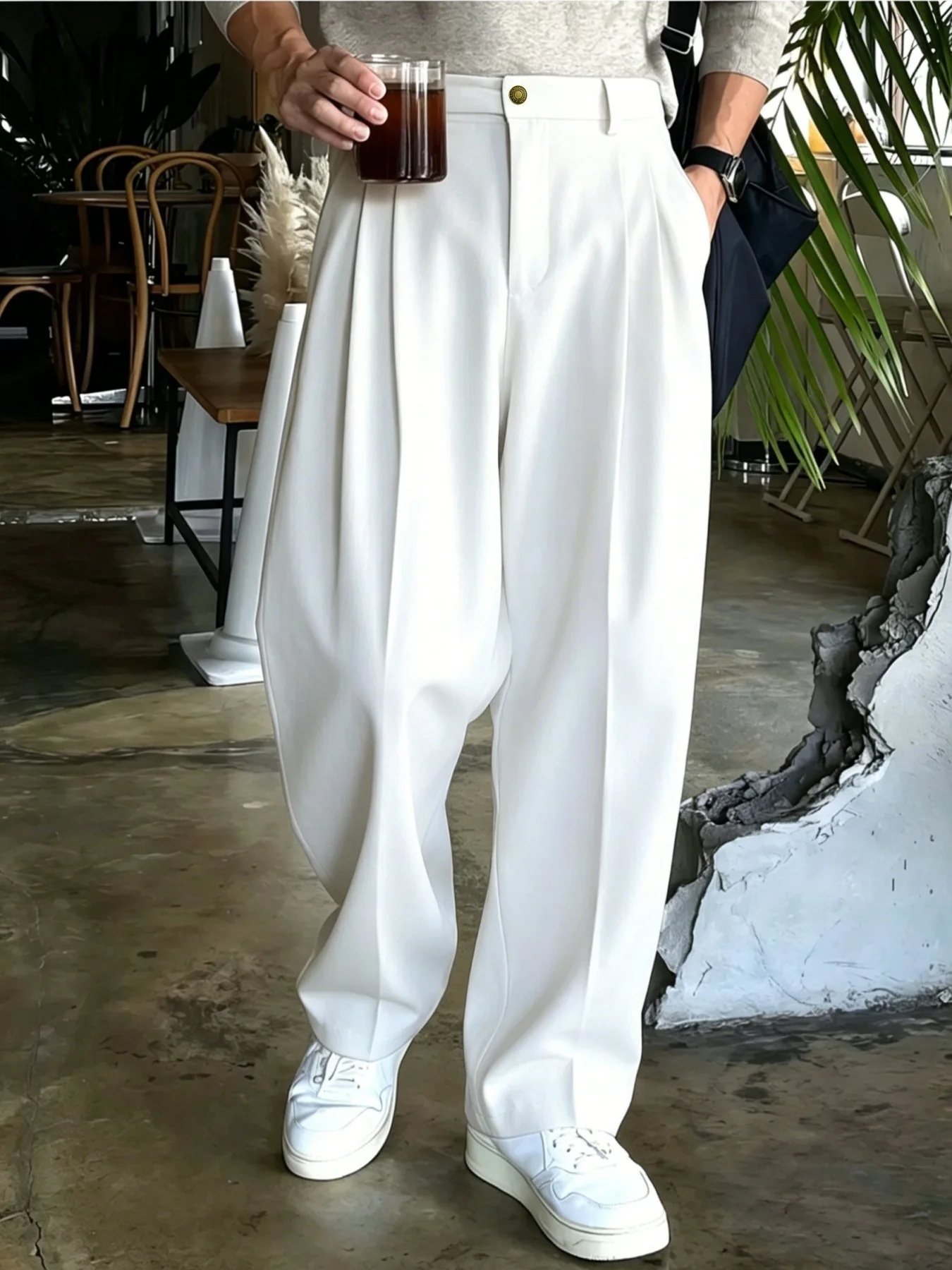 Thumbnail 3 - #26 Cheap Mens Loose Fit Baggy Pants Worth Buying