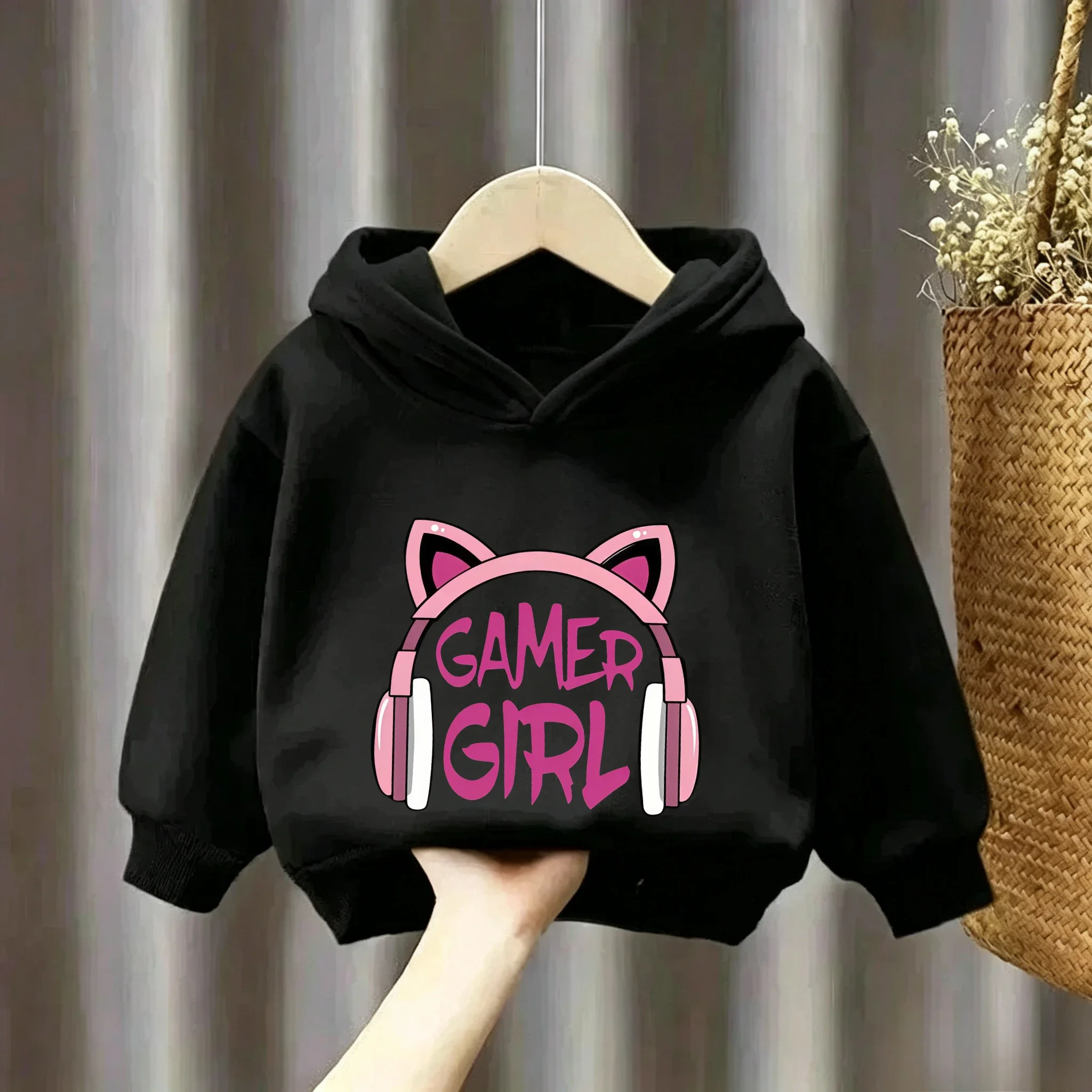 Comfortable and Trendy Autumn-winter Hooded Sweatshirt for Kids, Stylish Cap-sleeve Shirt for Boys and Girls