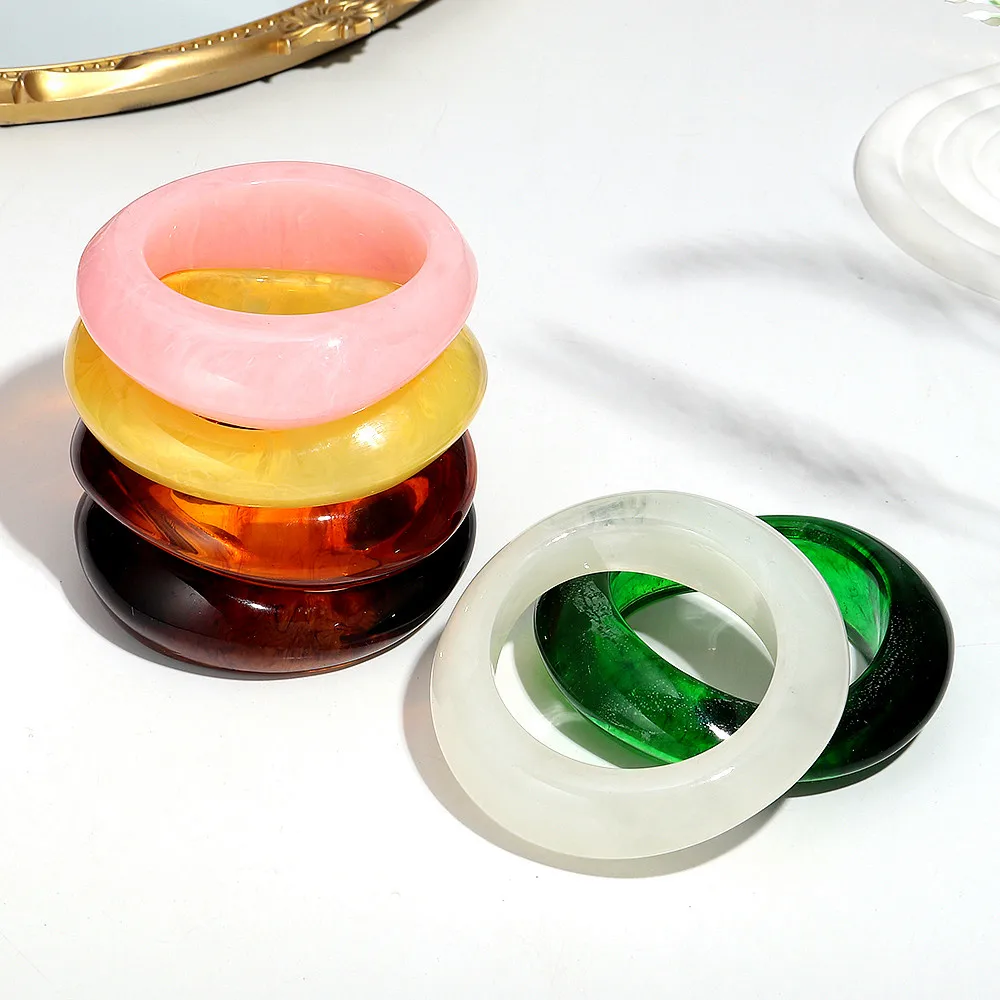 

Colorful Irregular Circle Acrylic Wide Bangle for Women Exaggerated Resin Thick Geometric Cuff Bracelets Vintage Jewelry Gift