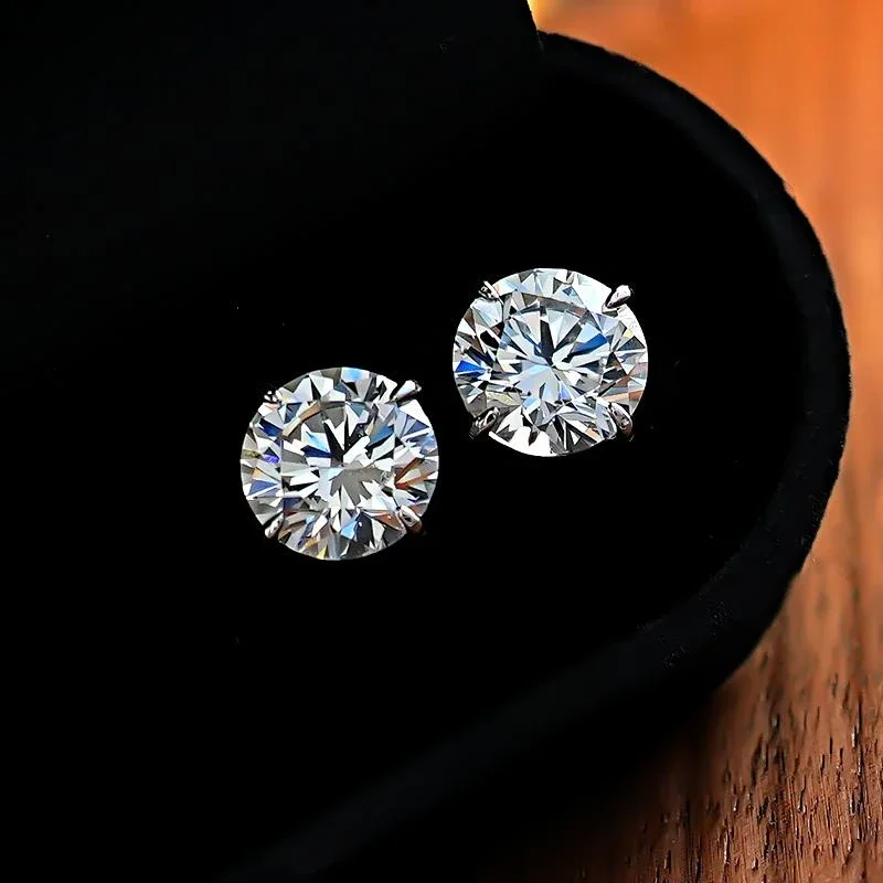 4-carat Round Diamond Earrings for Women,925 Silver Simple Inlaid High Carbon Diamond Earrings,Stylish and Versatile for Couples